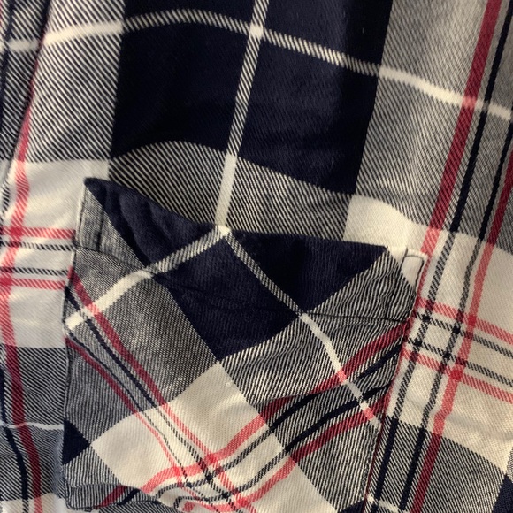 GAP | Drapey Plaid Popover Blouse - Picture 3 of 7